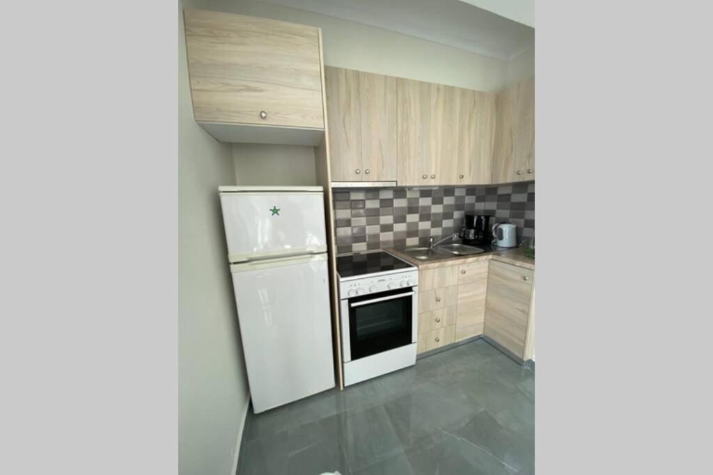 Апартаменты Karavias Cosy Vlicho House Vlikhon Экстерьер фото