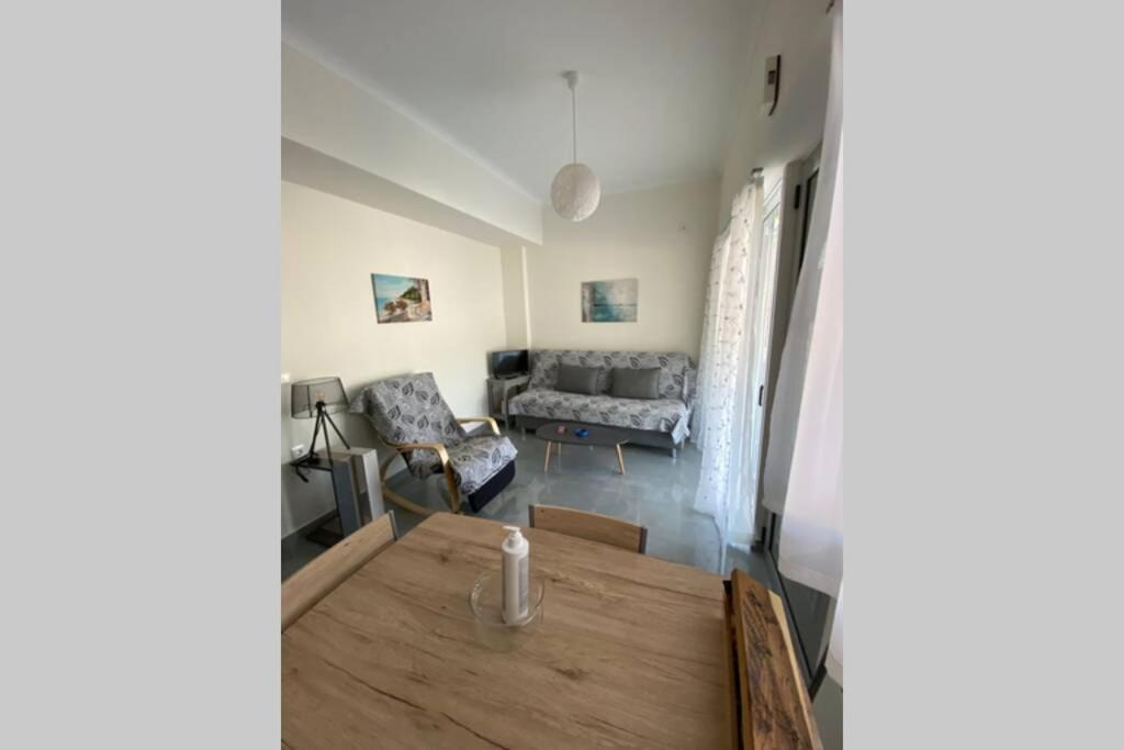 Апартаменты Karavias Cosy Vlicho House Vlikhon Экстерьер фото